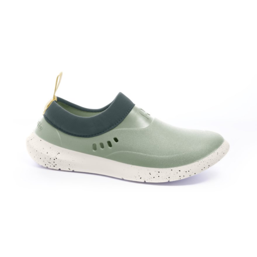 Chaussure Mix vert d'eau T.37    