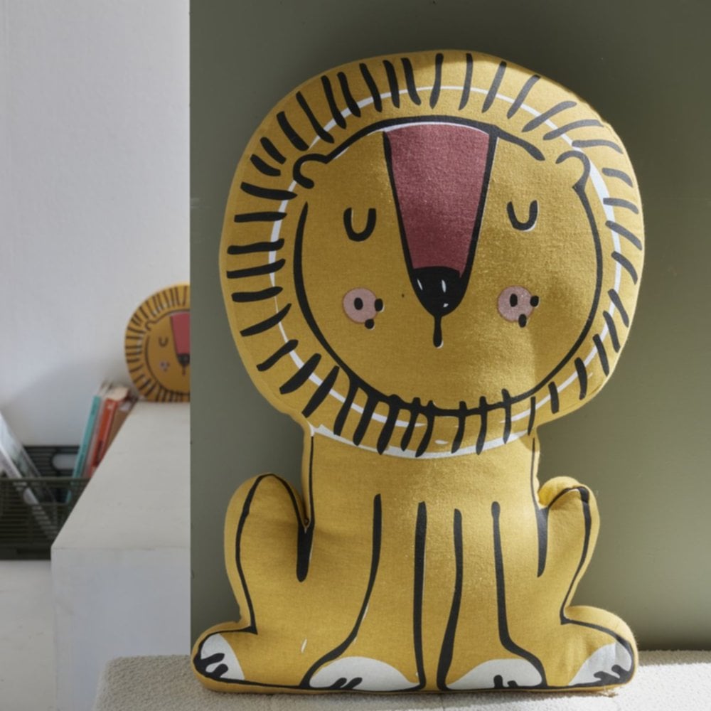 Coussin Lion Le roi de la jungle 42 x 60 cm coton - TODAY 