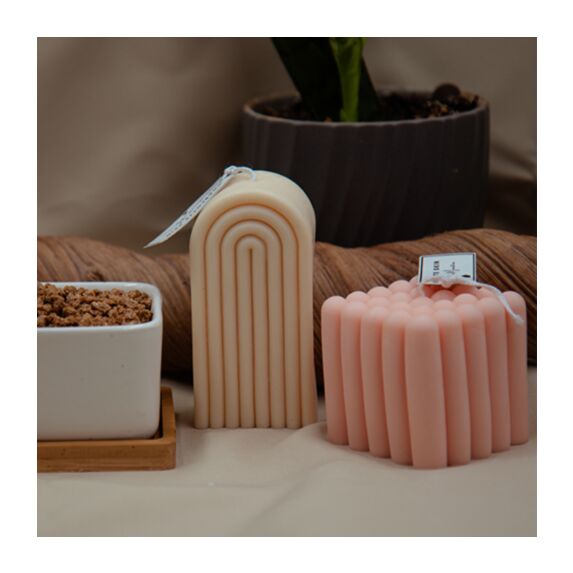 Bougie cire de soja design Anna 270 g - CHARLOTTE SKIN