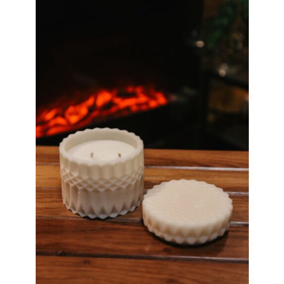 Bougie cire de soja pot en verre Timeless Aura Rhombic - CHARLOTTE SKIN