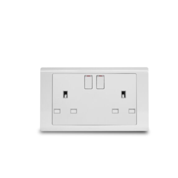 Double Prise de courant avec interrupteur 13A Standard BS R2747WHI - MK HONEYWELL