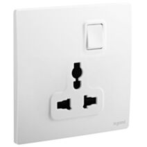 1G multistd switched socket Mallia blanc - LEGRAND