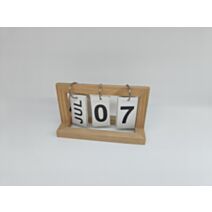Calendrier décoratif Maison Familiale 21 x 9 x 12 cm bois