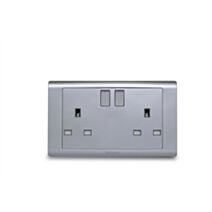 Double Prise de courant avec interrupteur 13A Standard BS R2747STT - MK HONEYWELL